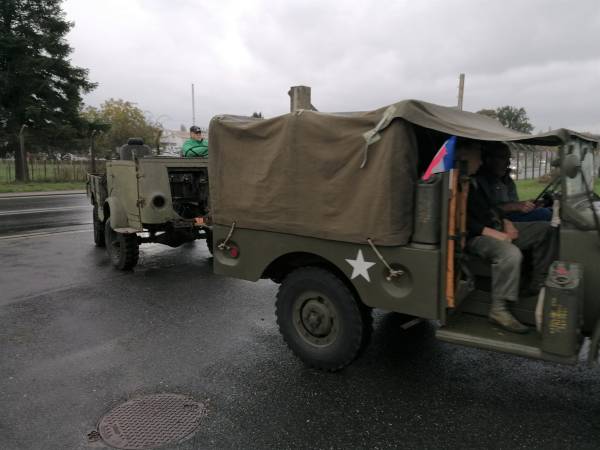 Arrival of the convoy at “les Amis de La Martinerie”