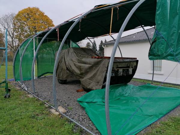 Installing the protective tarp