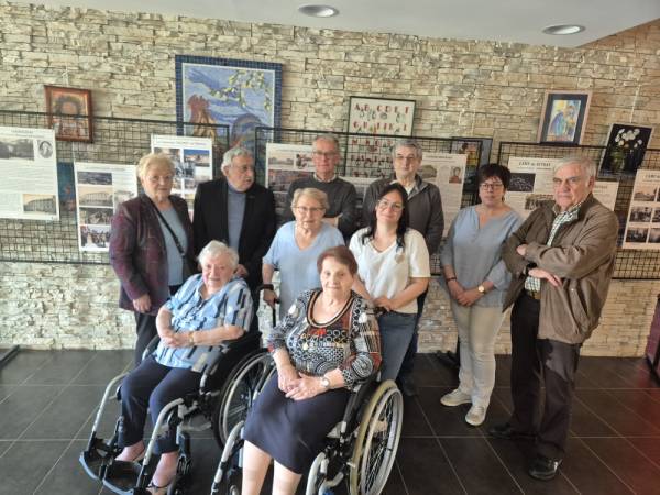 Some of the residents, partners and organizers